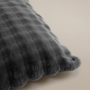 royal pompom dbo antra detail2 3 1